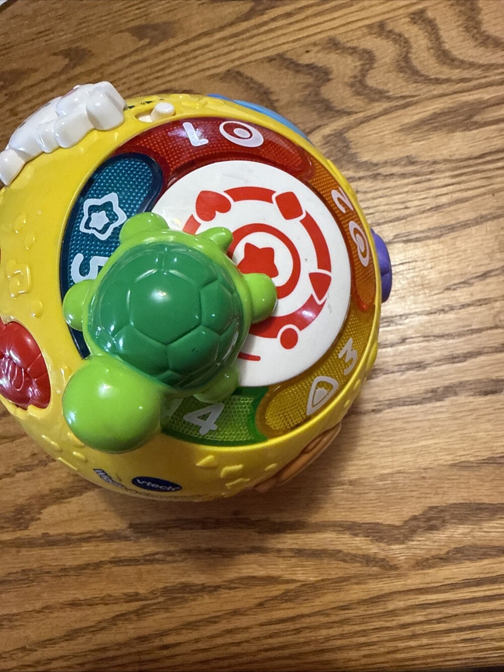 V-Tech Wiggle and Crawl Ball Educational Toy for Babies 6-36 Months Works Great